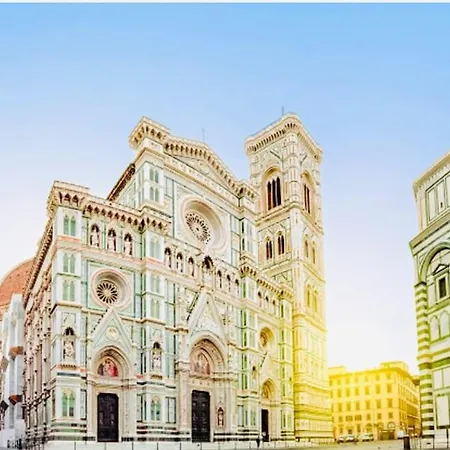 Centro Storico Steps From Duomo And Signoria 2 Bdrs 5 P